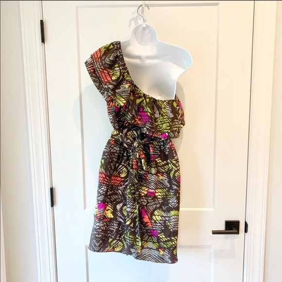 Alice & Trixie Silk One Shoulder Belted Dress - Picture 6 of 9